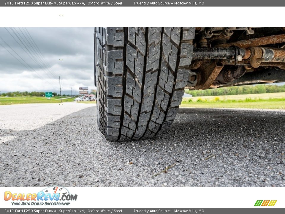 2013 Ford F250 Super Duty XL SuperCab 4x4 Oxford White / Steel Photo #20