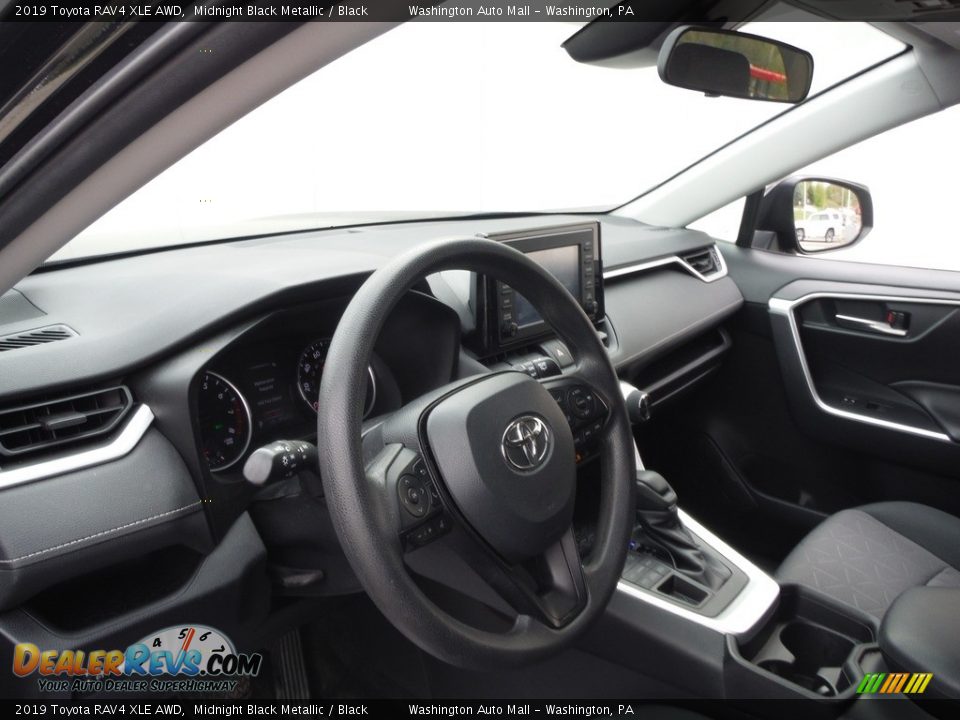 2019 Toyota RAV4 XLE AWD Midnight Black Metallic / Black Photo #21