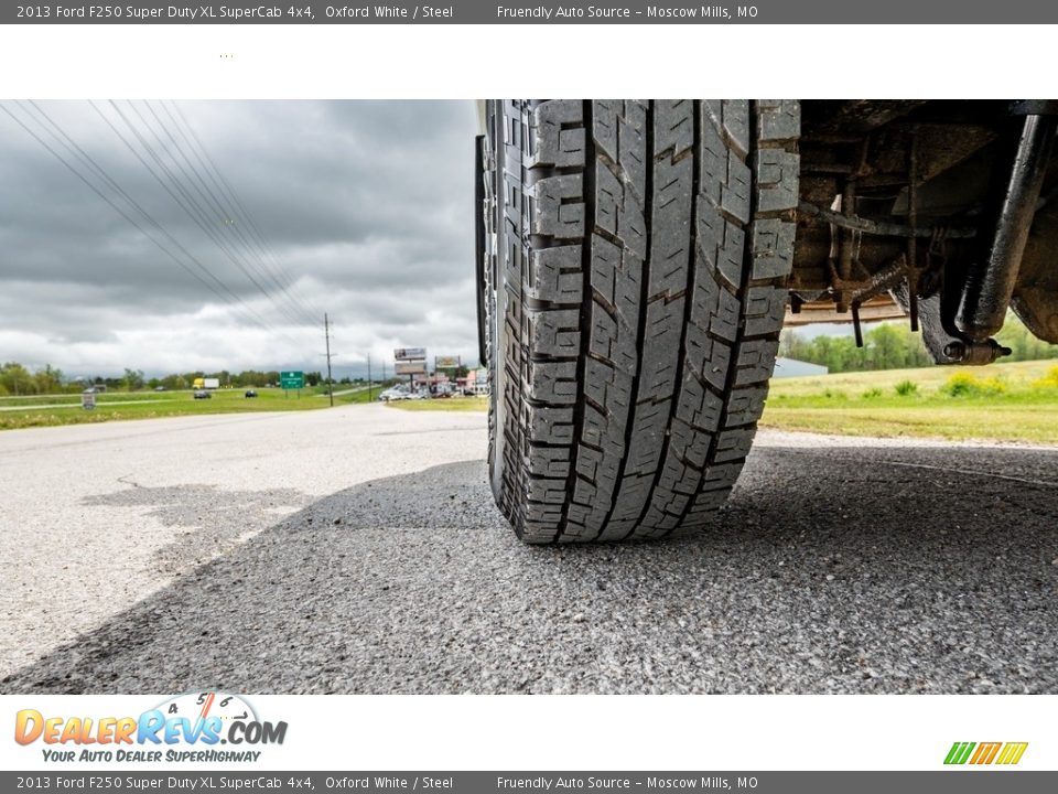 2013 Ford F250 Super Duty XL SuperCab 4x4 Oxford White / Steel Photo #21