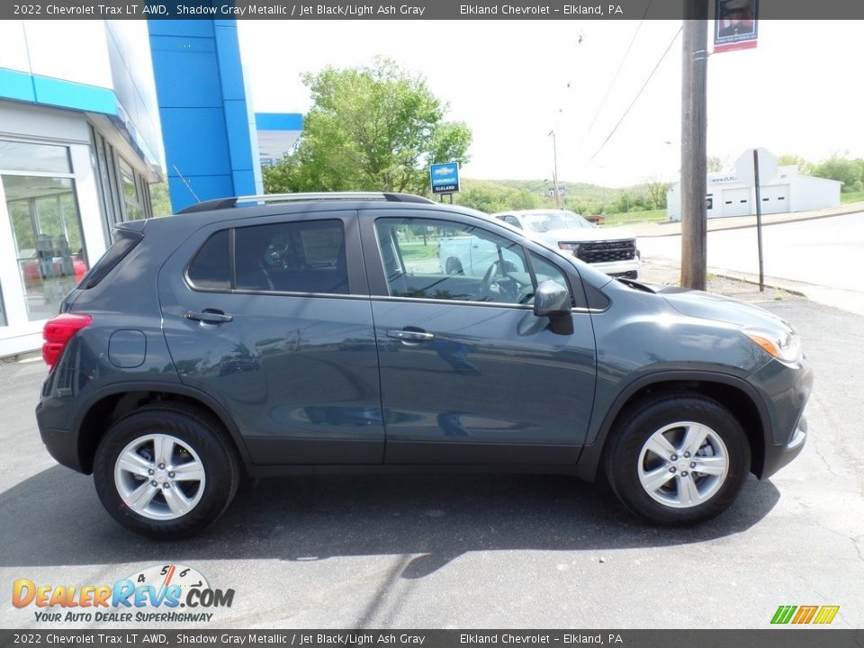 Shadow Gray Metallic 2022 Chevrolet Trax LT AWD Photo #5