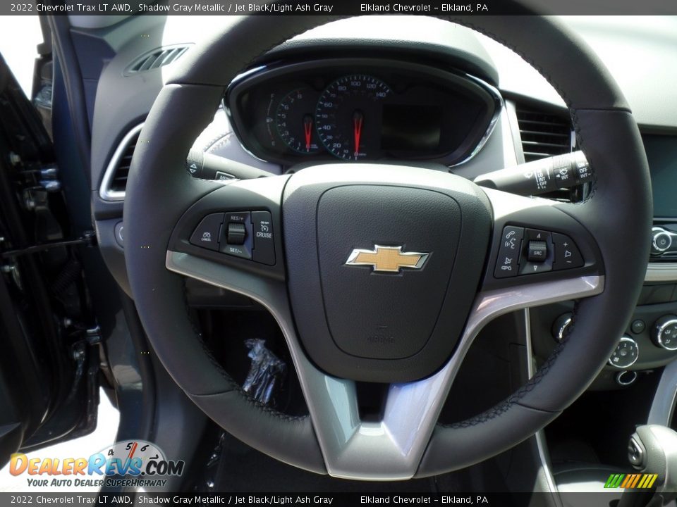 2022 Chevrolet Trax LT AWD Steering Wheel Photo #17