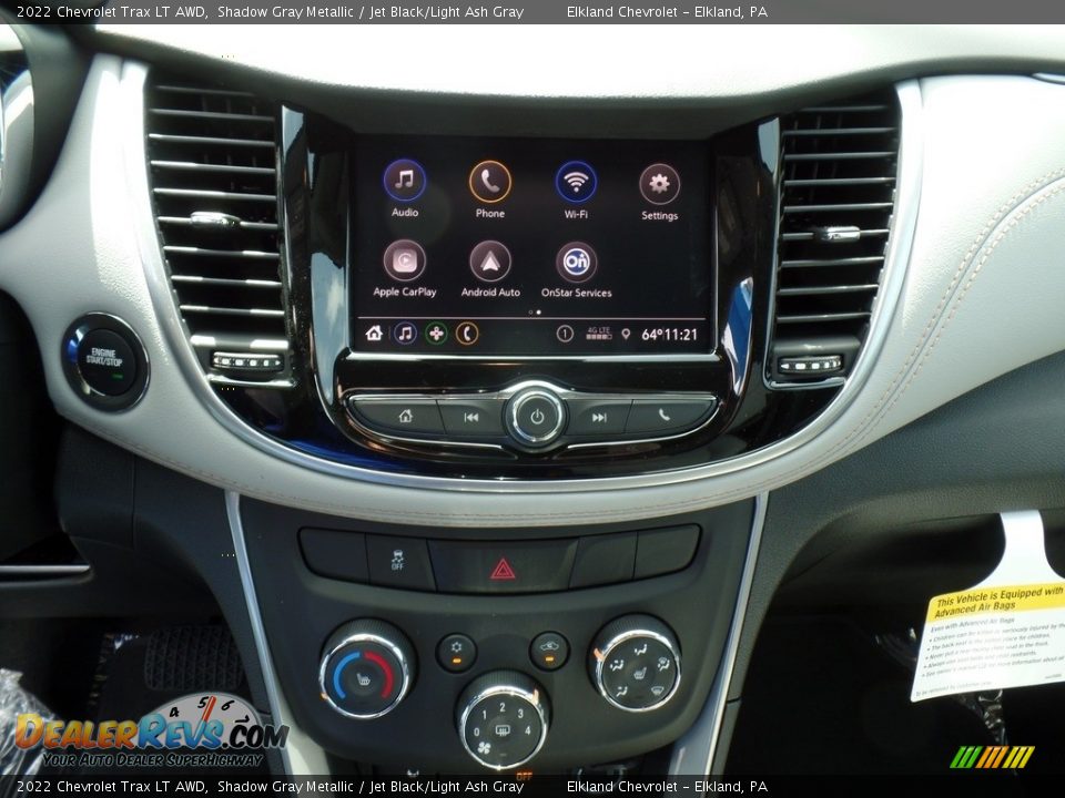 Controls of 2022 Chevrolet Trax LT AWD Photo #23