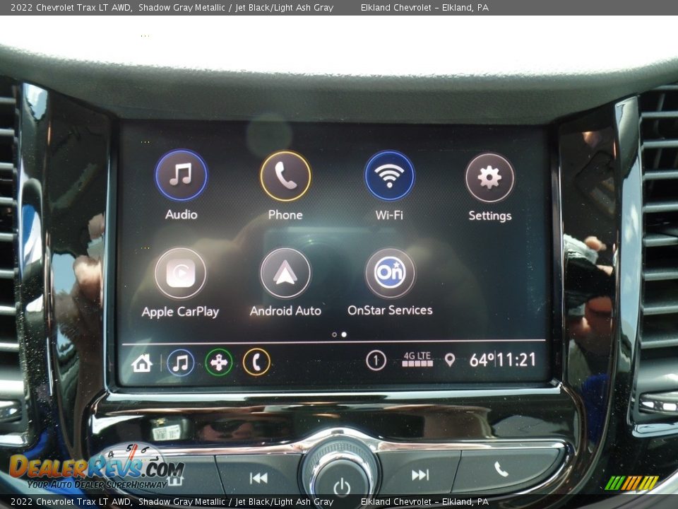 Controls of 2022 Chevrolet Trax LT AWD Photo #24