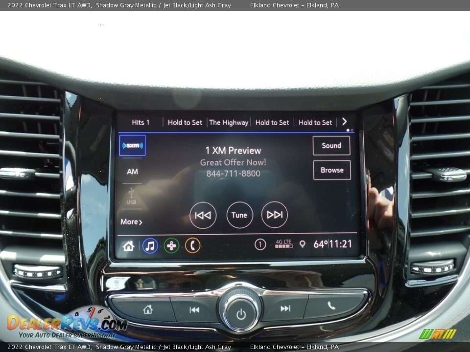 Controls of 2022 Chevrolet Trax LT AWD Photo #25