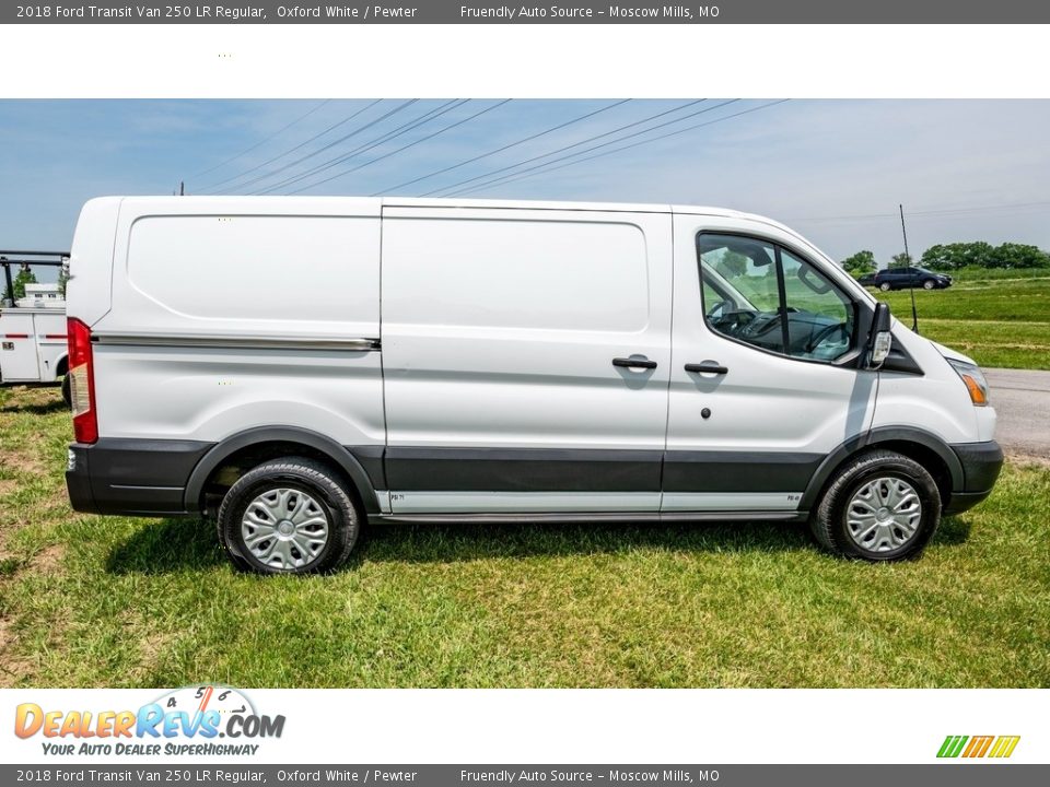 Oxford White 2018 Ford Transit Van 250 LR Regular Photo #3