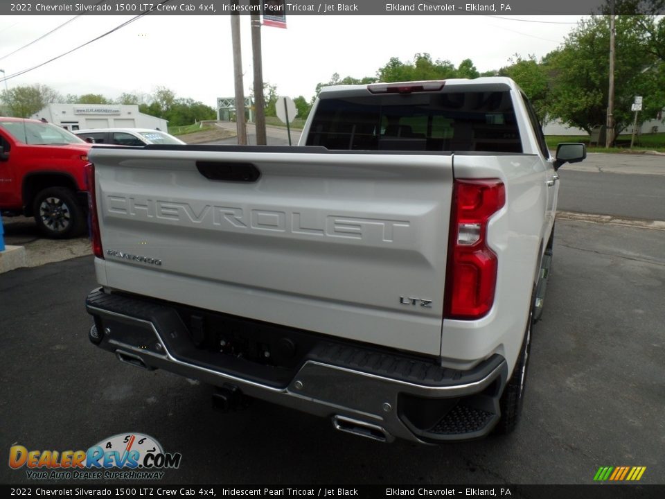 2022 Chevrolet Silverado 1500 LTZ Crew Cab 4x4 Iridescent Pearl Tricoat / Jet Black Photo #8