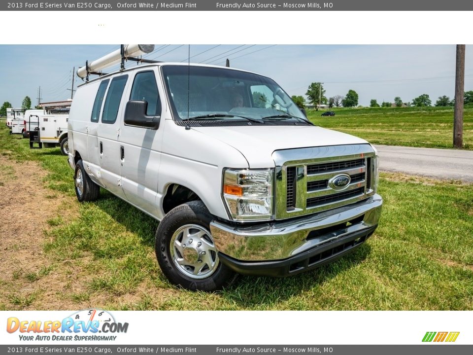 2013 Ford E Series Van E250 Cargo Oxford White / Medium Flint Photo #1