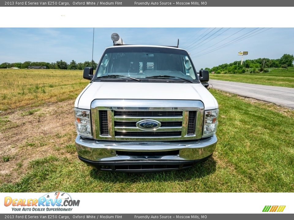 2013 Ford E Series Van E250 Cargo Oxford White / Medium Flint Photo #9