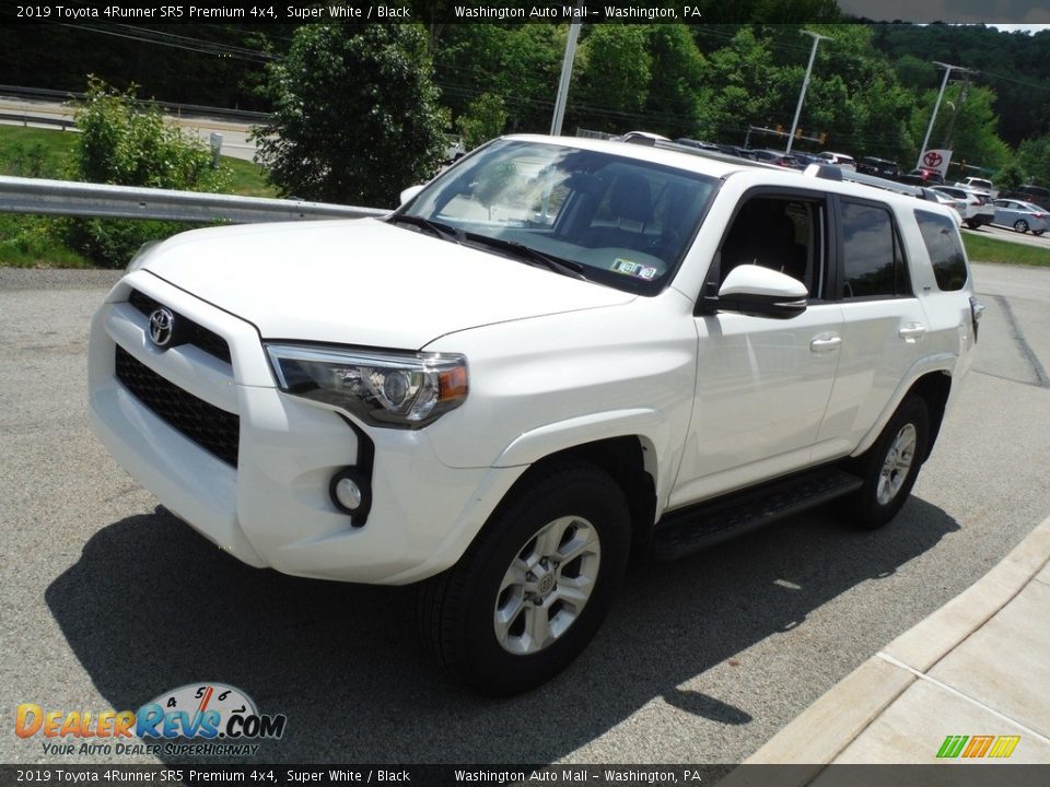 2019 Toyota 4Runner SR5 Premium 4x4 Super White / Black Photo #14