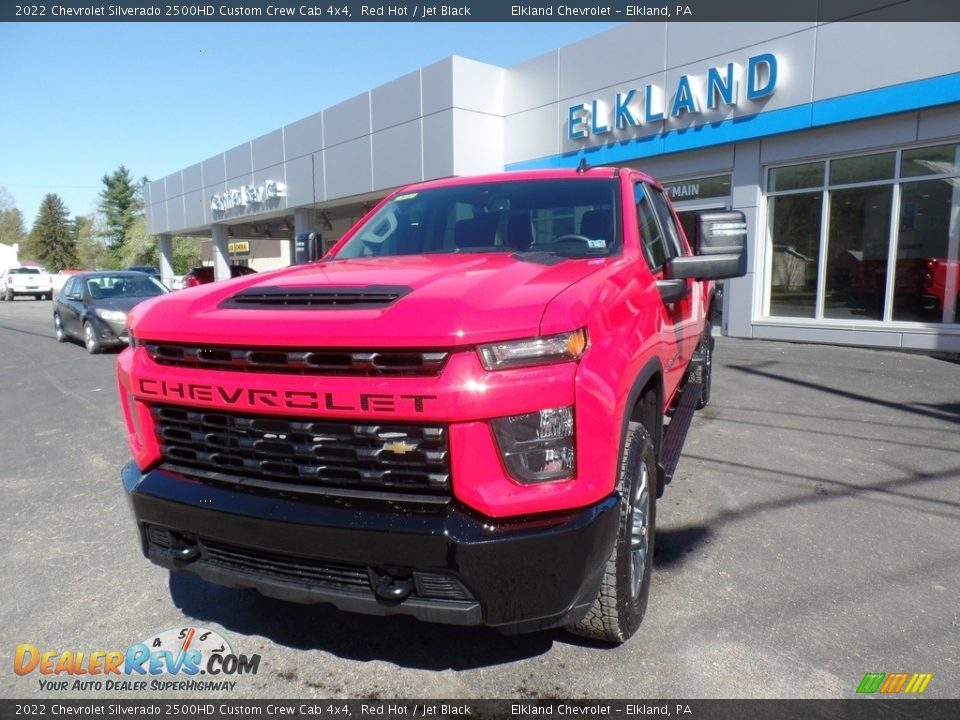 2022 Chevrolet Silverado 2500HD Custom Crew Cab 4x4 Red Hot / Jet Black Photo #2