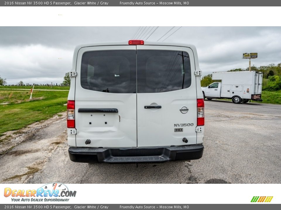 2016 Nissan NV 3500 HD S Passenger Glacier White / Gray Photo #5