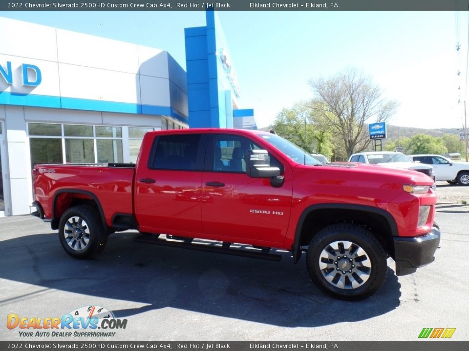 2022 Chevrolet Silverado 2500HD Custom Crew Cab 4x4 Red Hot / Jet Black Photo #5