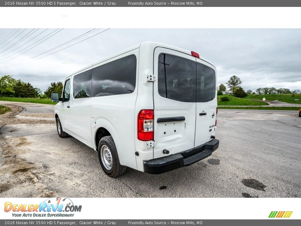 2016 Nissan NV 3500 HD S Passenger Glacier White / Gray Photo #6