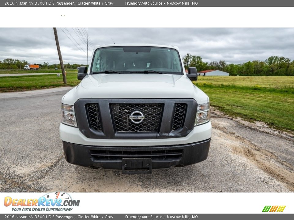 2016 Nissan NV 3500 HD S Passenger Glacier White / Gray Photo #9