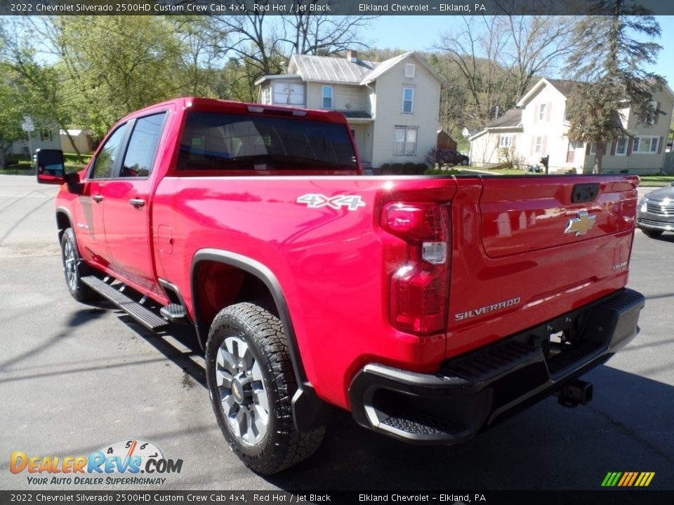 2022 Chevrolet Silverado 2500HD Custom Crew Cab 4x4 Red Hot / Jet Black Photo #10