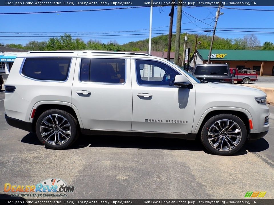 2022 Jeep Grand Wagoneer Series III 4x4 Luxury White Pearl / Tupelo/Black Photo #7