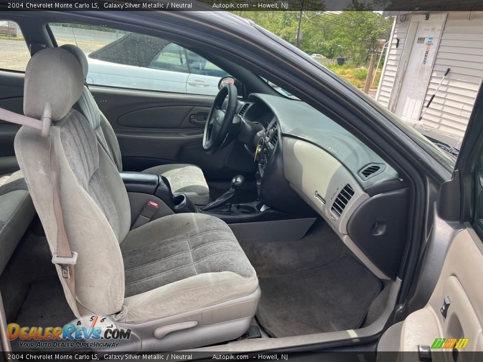 2004 Chevrolet Monte Carlo LS Galaxy Silver Metallic / Neutral Photo #4