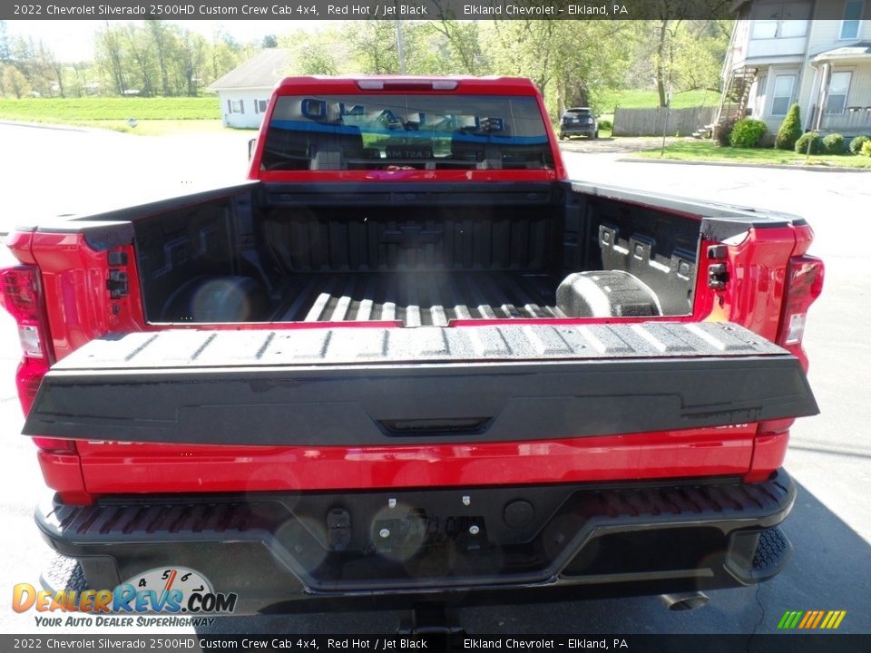 2022 Chevrolet Silverado 2500HD Custom Crew Cab 4x4 Red Hot / Jet Black Photo #16