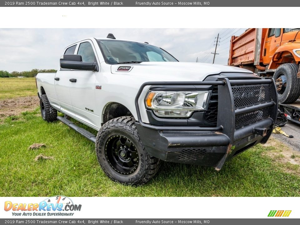 2019 Ram 2500 Tradesman Crew Cab 4x4 Bright White / Black Photo #1