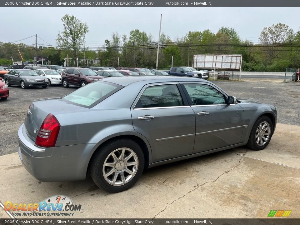 2006 Chrysler 300 C HEMI Silver Steel Metallic / Dark Slate Gray/Light Slate Gray Photo #10