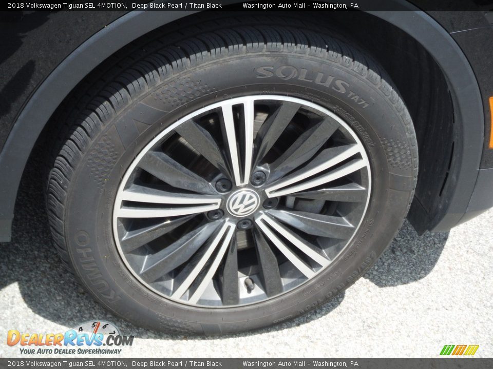 2018 Volkswagen Tiguan SEL 4MOTION Deep Black Pearl / Titan Black Photo #10