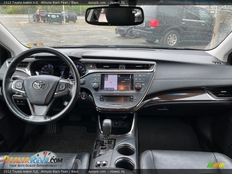 2013 Toyota Avalon XLE Attitude Black Pearl / Black Photo #21