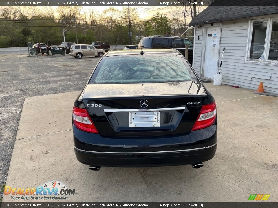 2010 Mercedes-Benz C 300 Luxury 4Matic Obsidian Black Metallic / Almond/Mocha Photo #8