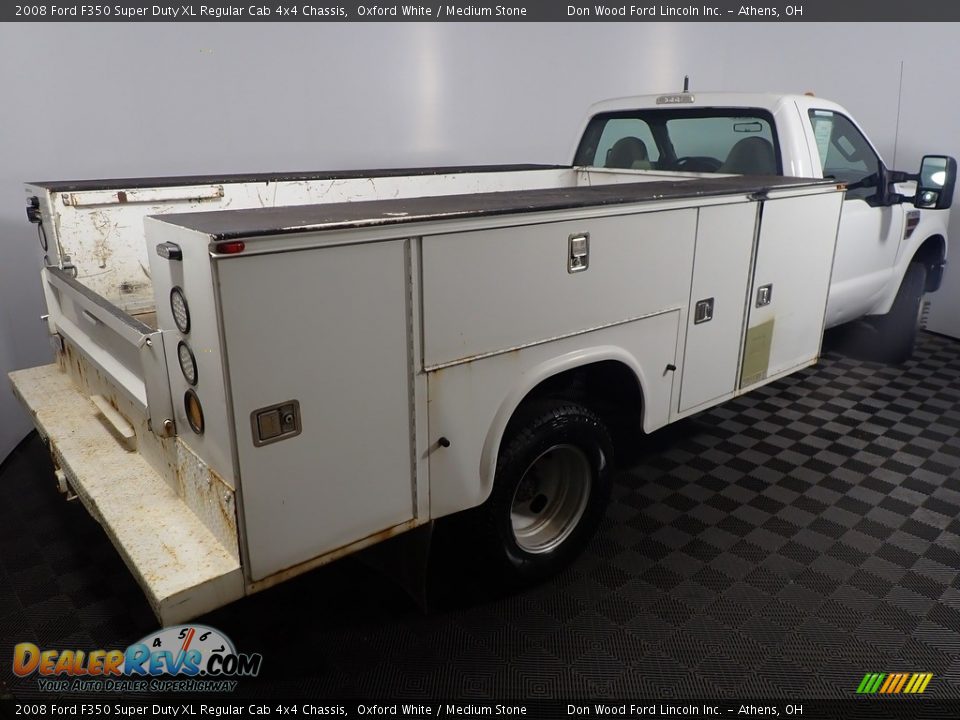 2008 Ford F350 Super Duty XL Regular Cab 4x4 Chassis Oxford White / Medium Stone Photo #13