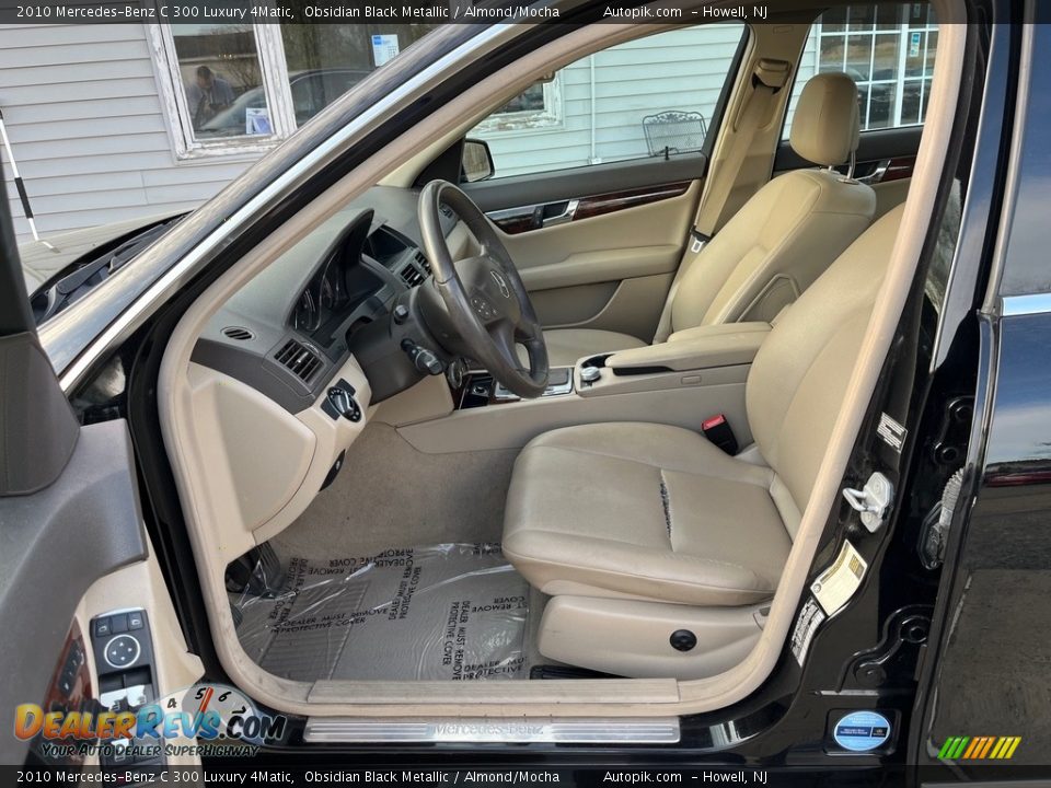 2010 Mercedes-Benz C 300 Luxury 4Matic Obsidian Black Metallic / Almond/Mocha Photo #16