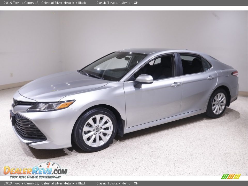 2019 Toyota Camry LE Celestial Silver Metallic / Black Photo #3