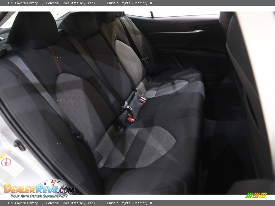 2019 Toyota Camry LE Celestial Silver Metallic / Black Photo #14