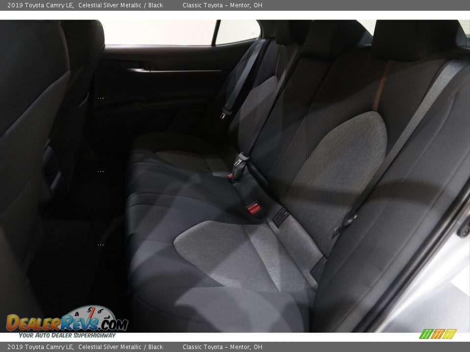 2019 Toyota Camry LE Celestial Silver Metallic / Black Photo #15