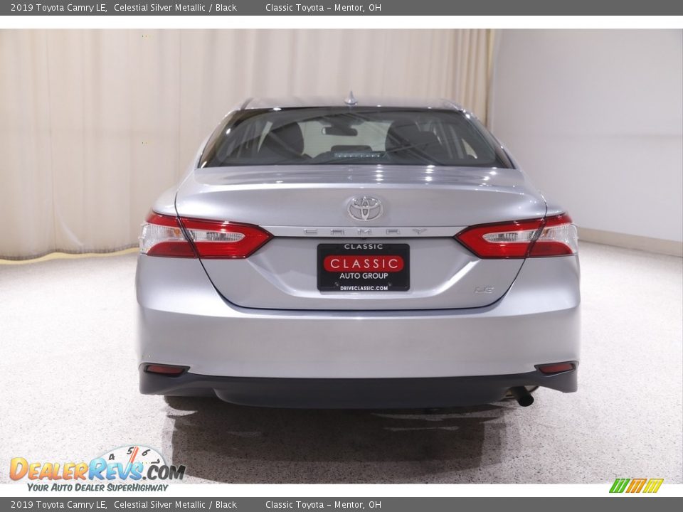 2019 Toyota Camry LE Celestial Silver Metallic / Black Photo #16