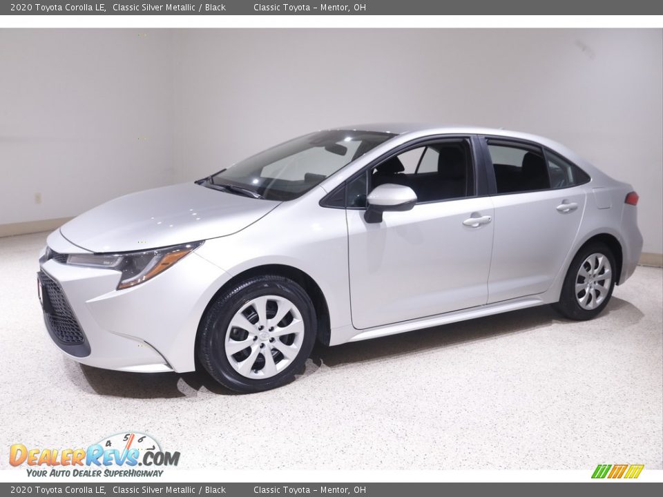 2020 Toyota Corolla LE Classic Silver Metallic / Black Photo #3