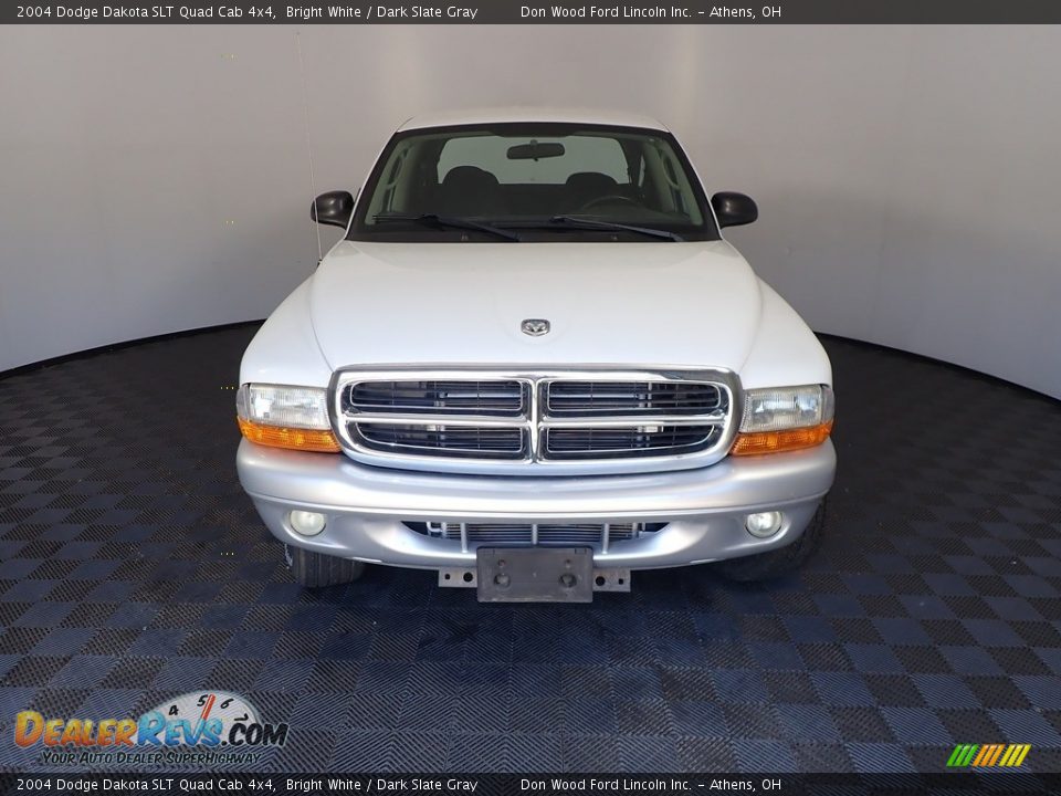 2004 Dodge Dakota SLT Quad Cab 4x4 Bright White / Dark Slate Gray Photo #4