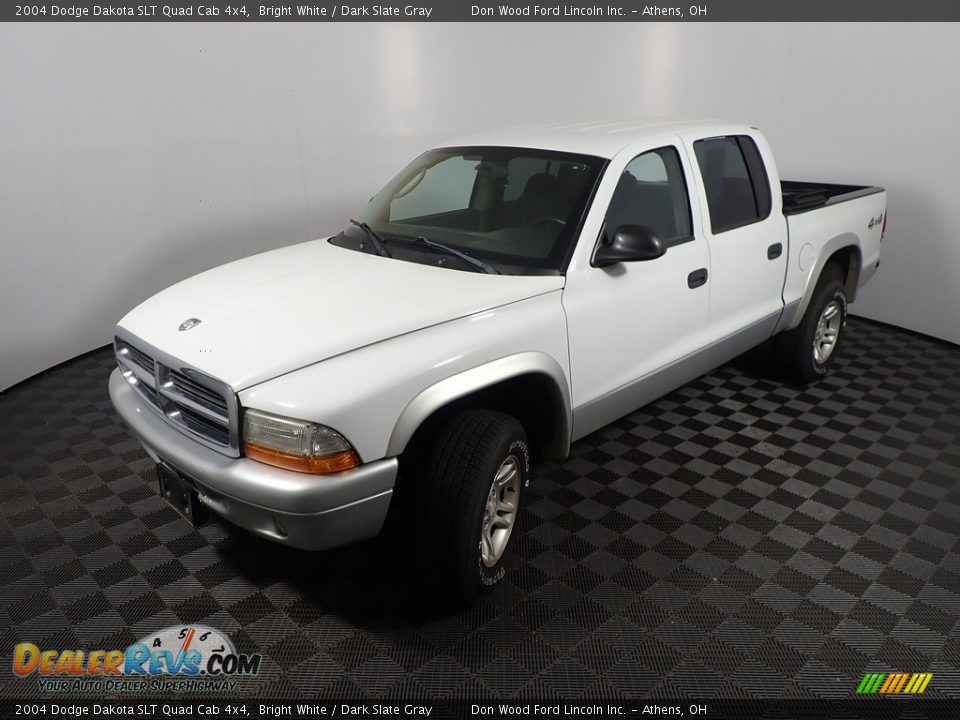 2004 Dodge Dakota SLT Quad Cab 4x4 Bright White / Dark Slate Gray Photo #7