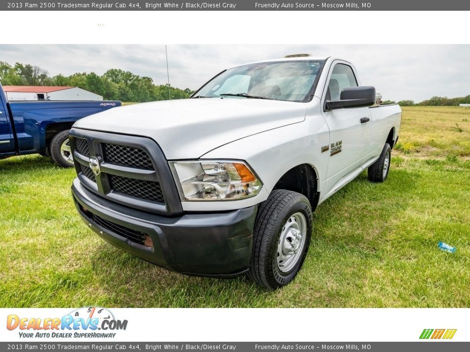 2013 Ram 2500 Tradesman Regular Cab 4x4 Bright White / Black/Diesel Gray Photo #7