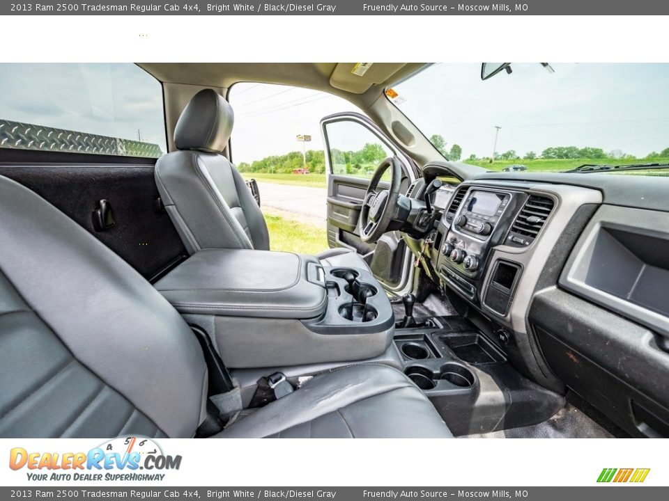 2013 Ram 2500 Tradesman Regular Cab 4x4 Bright White / Black/Diesel Gray Photo #13