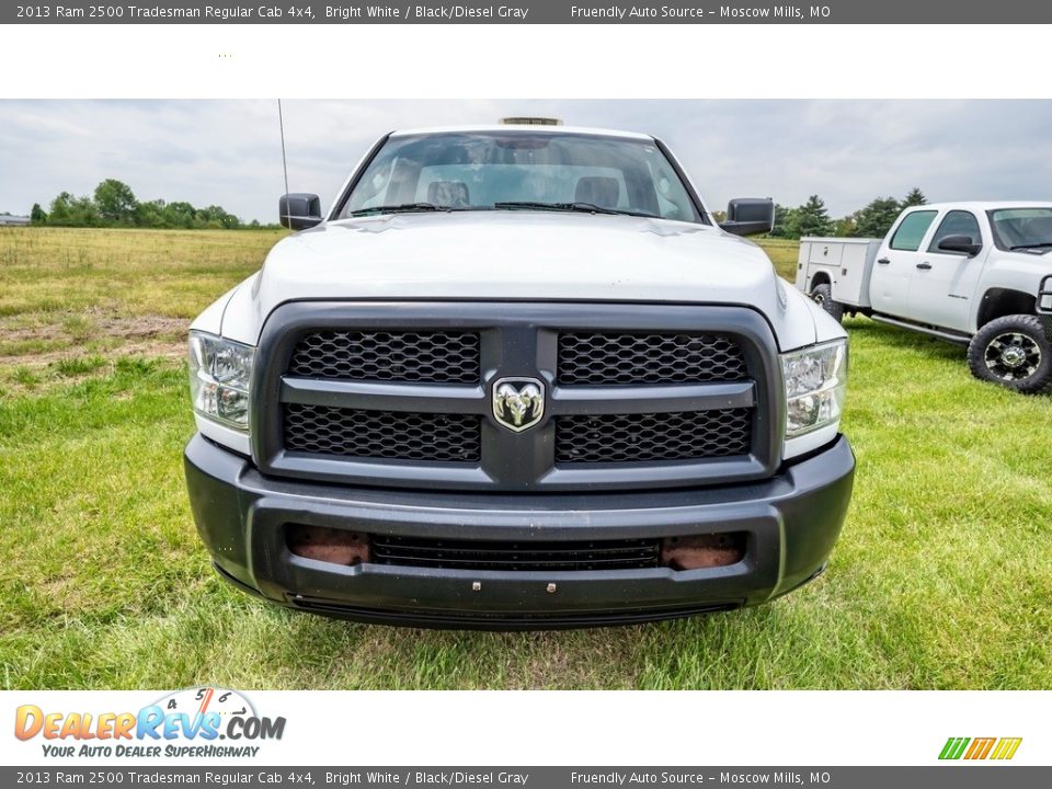 2013 Ram 2500 Tradesman Regular Cab 4x4 Bright White / Black/Diesel Gray Photo #17