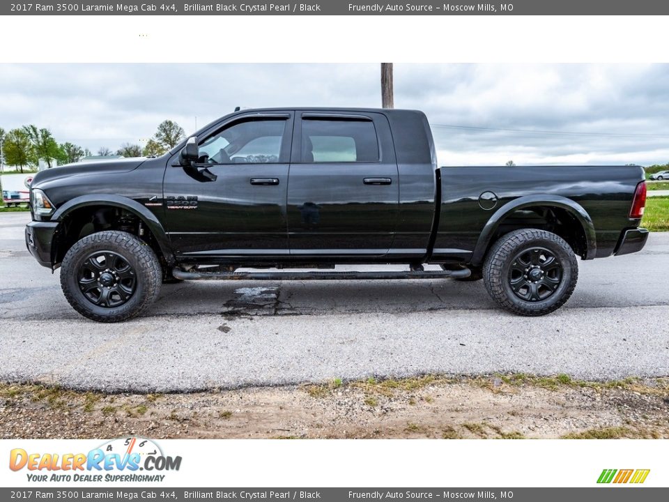 Brilliant Black Crystal Pearl 2017 Ram 3500 Laramie Mega Cab 4x4 Photo #7