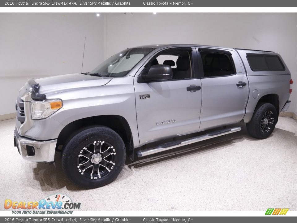 2016 Toyota Tundra SR5 CrewMax 4x4 Silver Sky Metallic / Graphite Photo #3