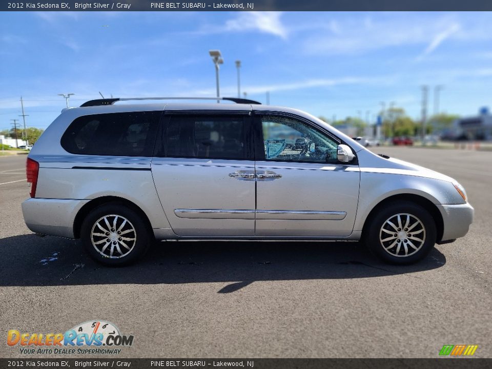 2012 Kia Sedona EX Bright Silver / Gray Photo #17