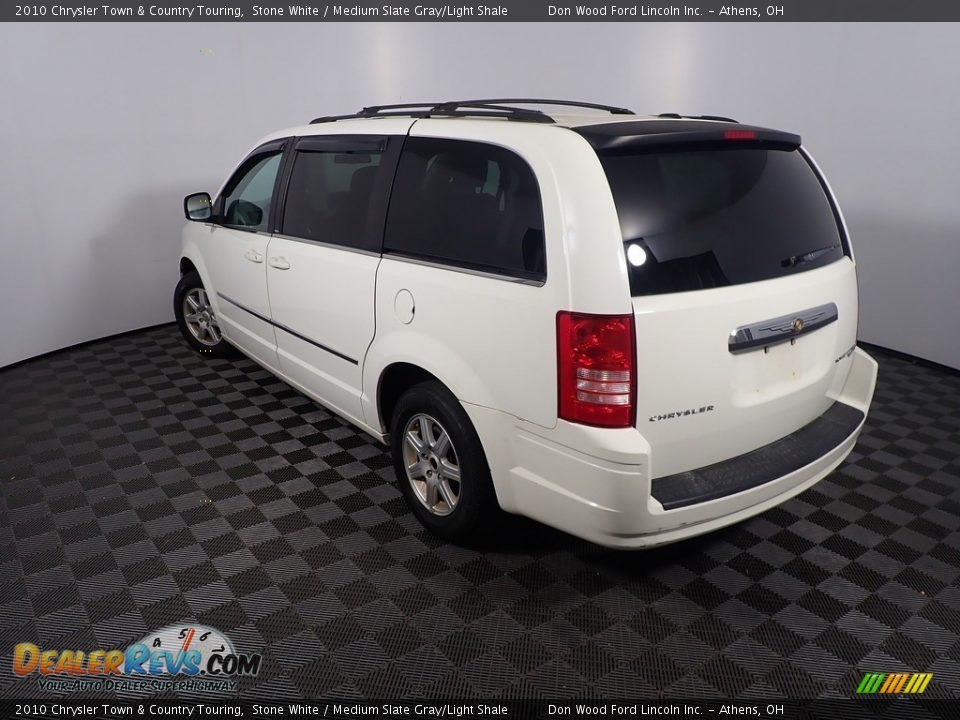 2010 Chrysler Town & Country Touring Stone White / Medium Slate Gray/Light Shale Photo #9