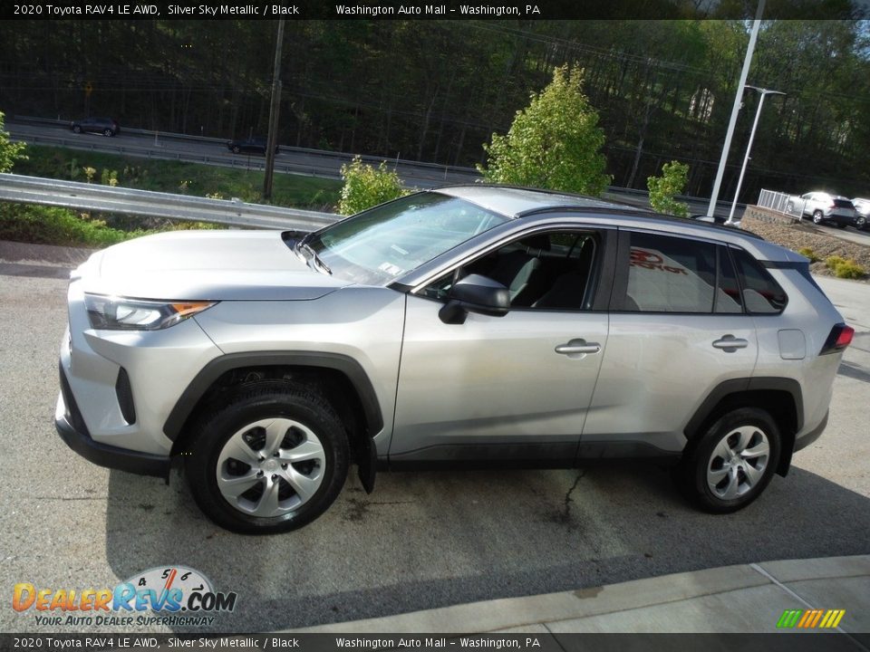 2020 Toyota RAV4 LE AWD Silver Sky Metallic / Black Photo #13