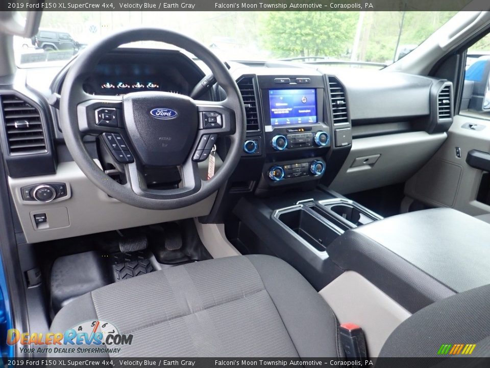 Front Seat of 2019 Ford F150 XL SuperCrew 4x4 Photo #18