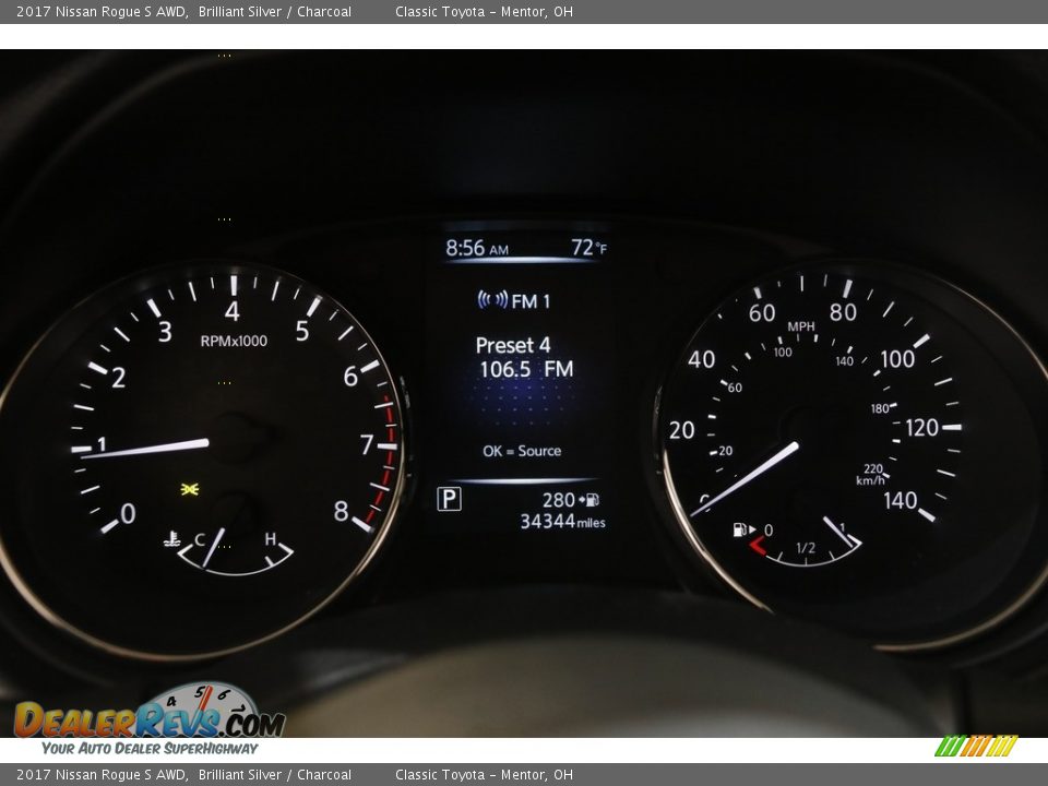 2017 Nissan Rogue S AWD Brilliant Silver / Charcoal Photo #8