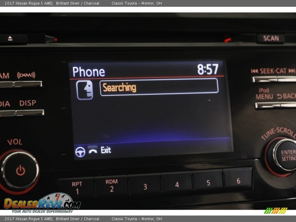 2017 Nissan Rogue S AWD Brilliant Silver / Charcoal Photo #10