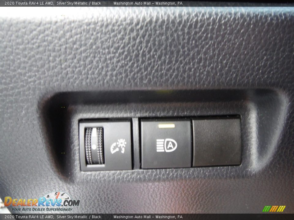 2020 Toyota RAV4 LE AWD Silver Sky Metallic / Black Photo #21
