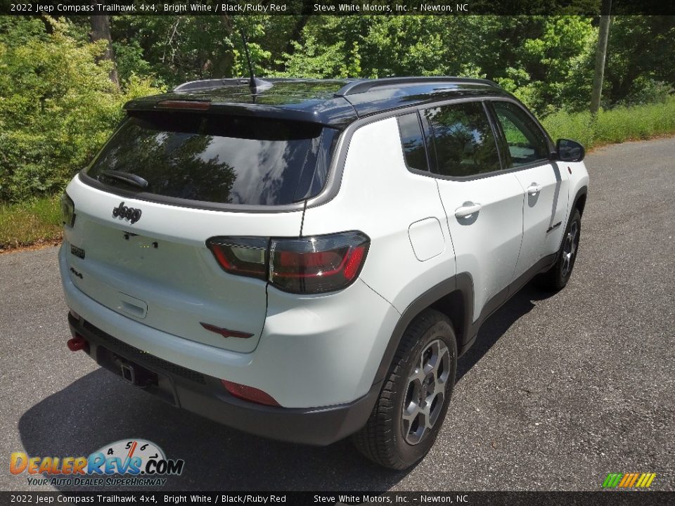 2022 Jeep Compass Trailhawk 4x4 Bright White / Black/Ruby Red Photo #7