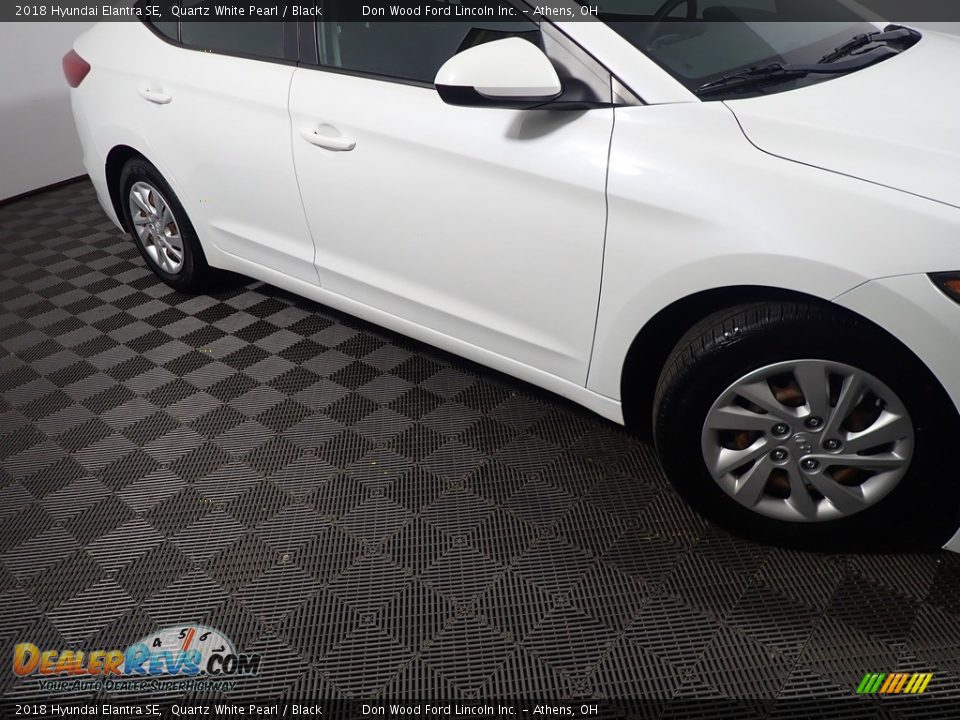2018 Hyundai Elantra SE Quartz White Pearl / Black Photo #3